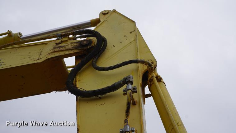 image for item DE3245 2001 Komatsu PC200PU-6LE excavator