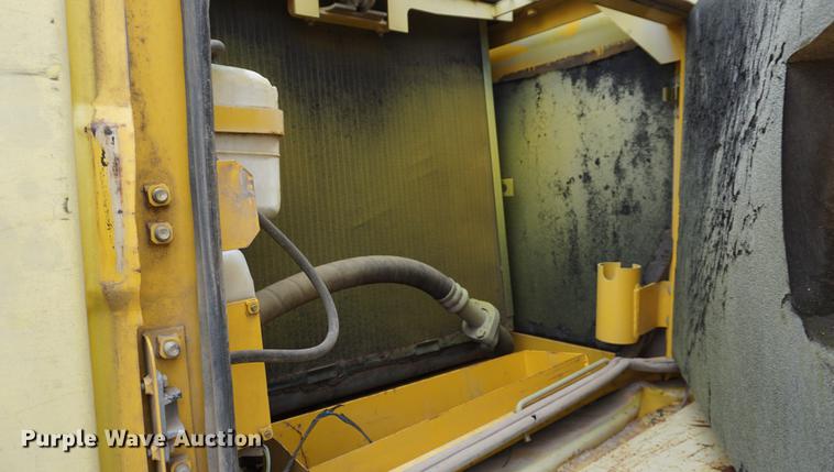 image for item DE3245 2001 Komatsu PC200PU-6LE excavator