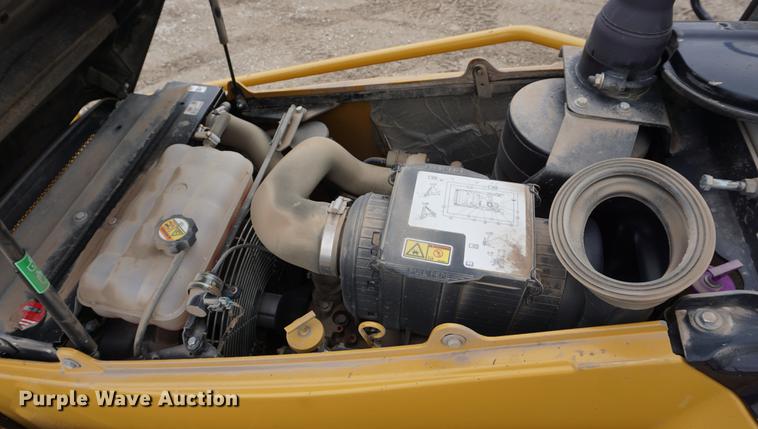 image for item DE3252 2011 Caterpillar 420E backhoe
