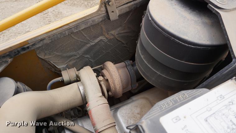 image for item DE3252 2011 Caterpillar 420E backhoe