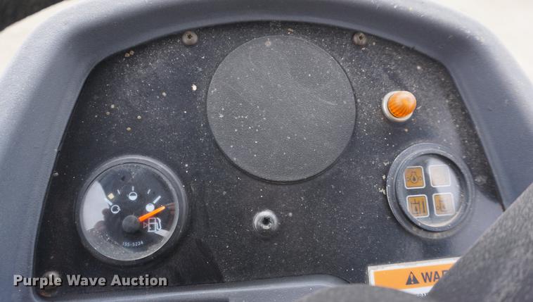 image for item DE3254 2008 Caterpillar CP-433E single drum vibratory roller