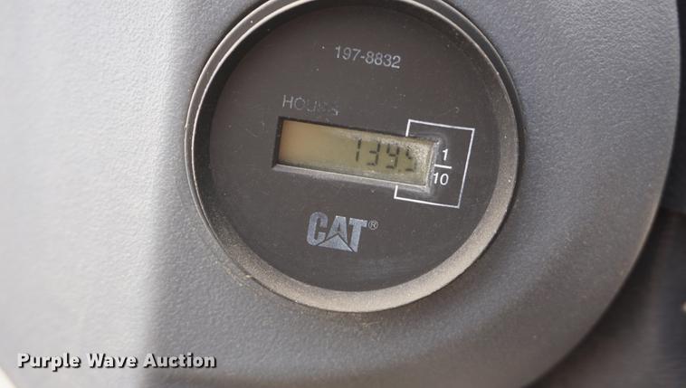 image for item DE3254 2008 Caterpillar CP-433E single drum vibratory roller