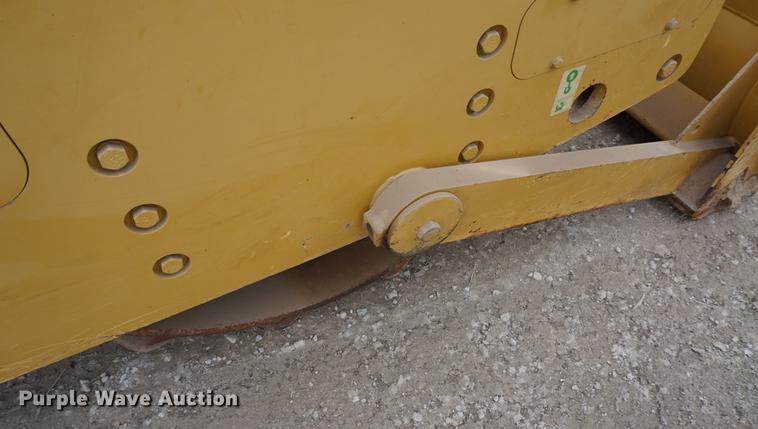 image for item DE3254 2008 Caterpillar CP-433E single drum vibratory roller