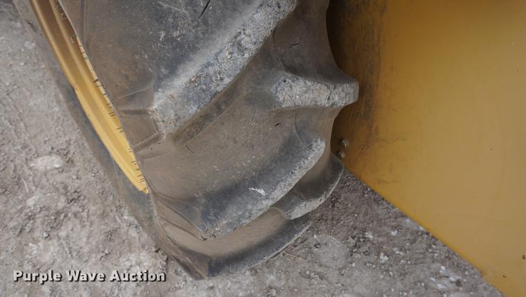 image for item DE3254 2008 Caterpillar CP-433E single drum vibratory roller