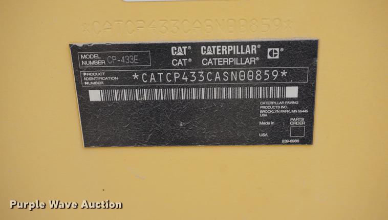 image for item DE3254 2008 Caterpillar CP-433E single drum vibratory roller