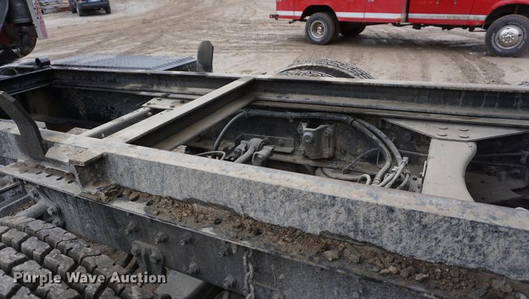 image for item DE3266 1994 Volvo WG dump truck