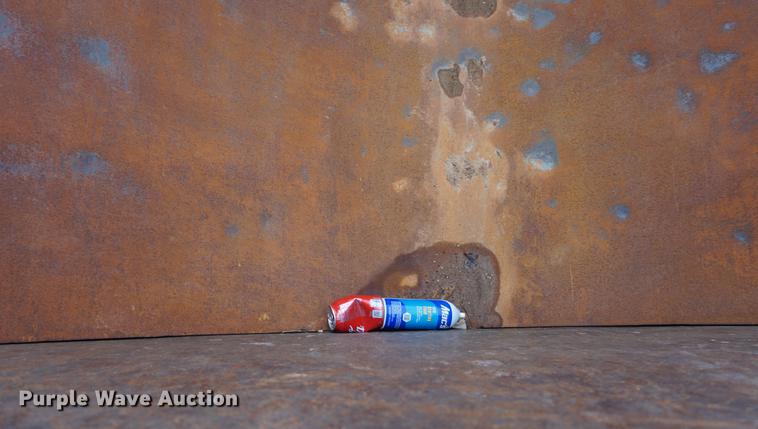 image for item DE3266 1994 Volvo WG dump truck