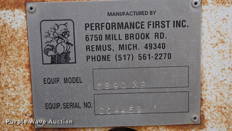 image for item DE3272 2000 Brush Bandit CB90XP wood chipper