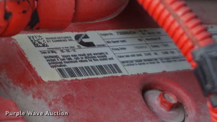 image for item DE3273 2013 Freightliner M2 106 bucket truck