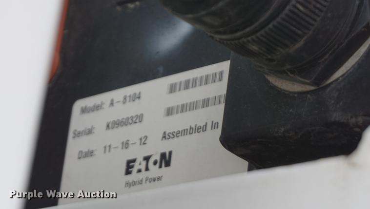 image for item DE3273 2013 Freightliner M2 106 bucket truck