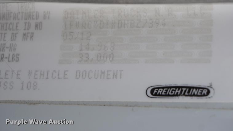 image for item DE3273 2013 Freightliner M2 106 bucket truck
