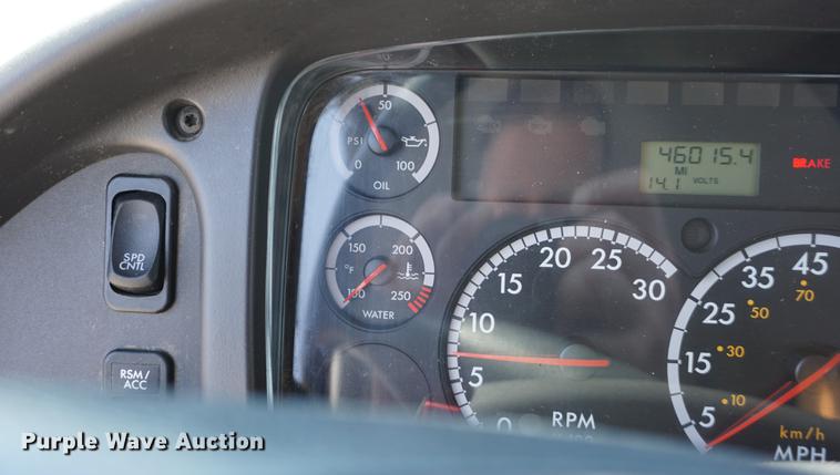 image for item DE3274 2013 Freightliner Business Class M2 bucket truck