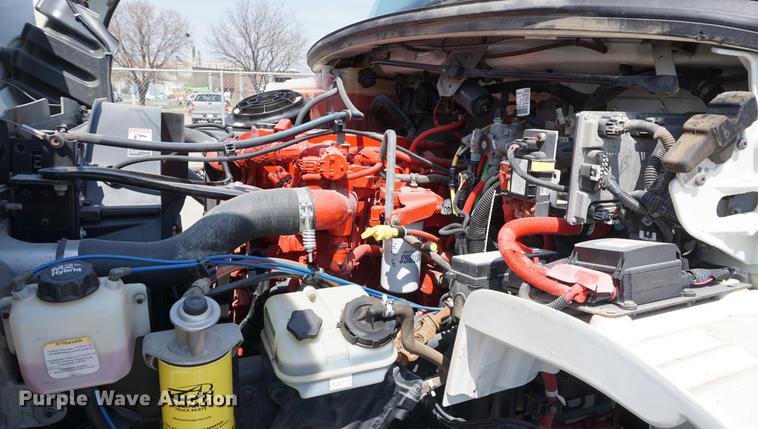 image for item DE3274 2013 Freightliner Business Class M2 bucket truck