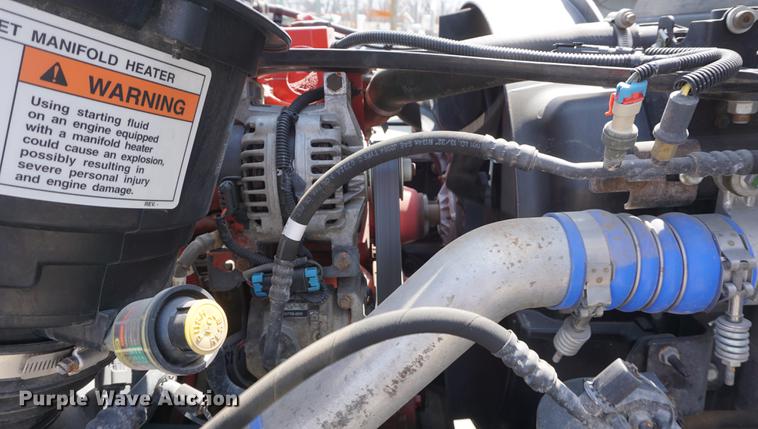 image for item DE3274 2013 Freightliner Business Class M2 bucket truck