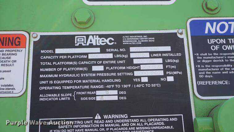 image for item DE3274 2013 Freightliner Business Class M2 bucket truck