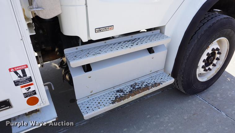 image for item DE3274 2013 Freightliner Business Class M2 bucket truck