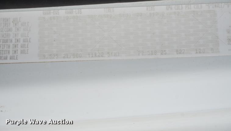 image for item DE3274 2013 Freightliner Business Class M2 bucket truck