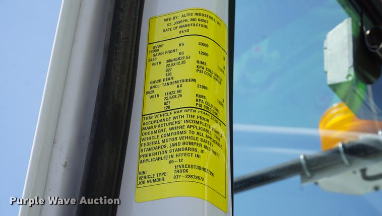 image for item DE3274 2013 Freightliner Business Class M2 bucket truck