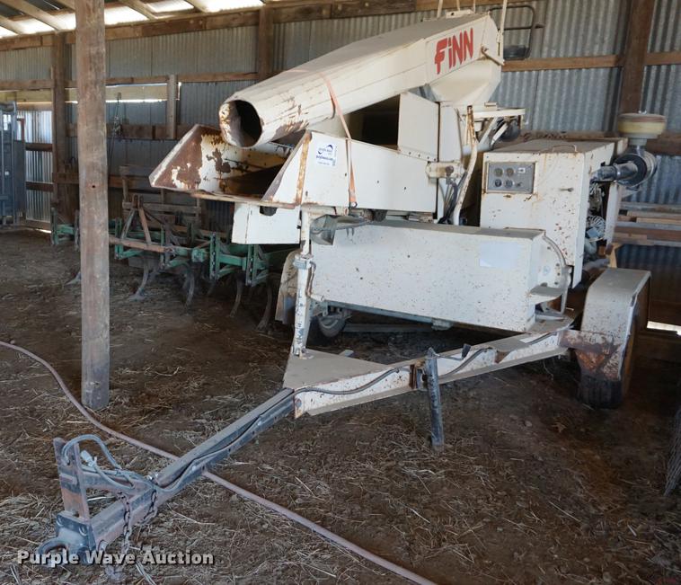 image for item DE3276 Finn B250 straw blower