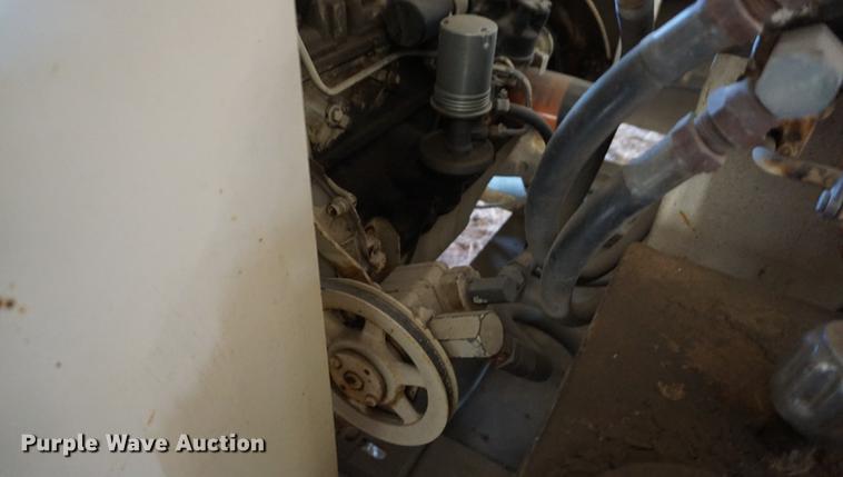 image for item DE3276 Finn B250 straw blower