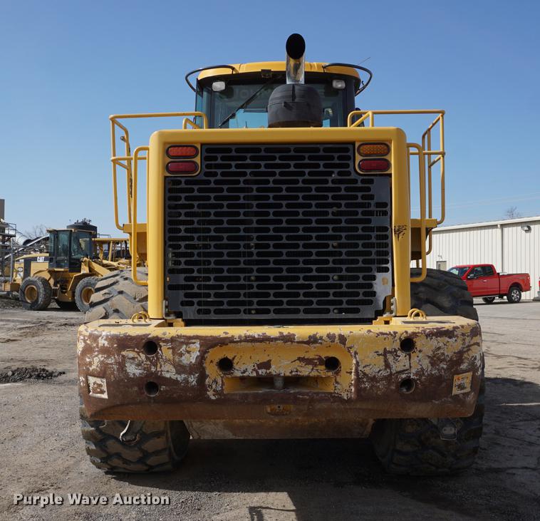 image for item DE3278 2003 John Deere 824J wheel loader