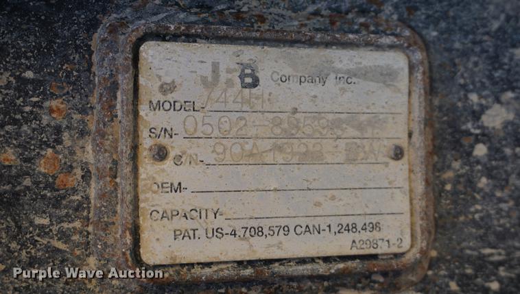 image for item DE3278 2003 John Deere 824J wheel loader