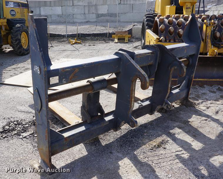 image for item DE3278 2003 John Deere 824J wheel loader