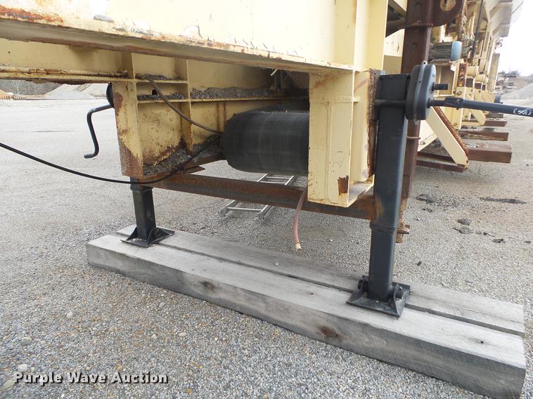 image for item DE3594 1987 Astec PCF-1012-4 five bin cold feed system