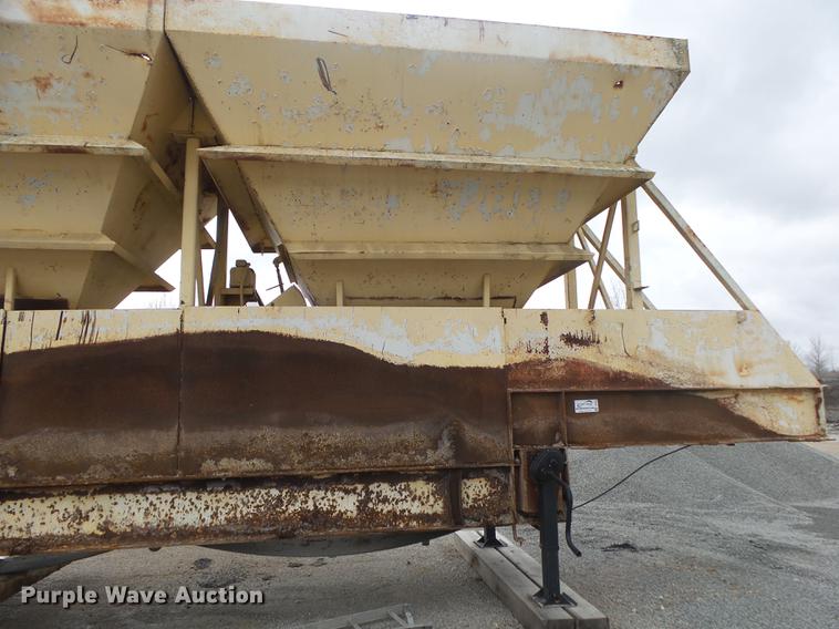 image for item DE3594 1987 Astec PCF-1012-4 five bin cold feed system