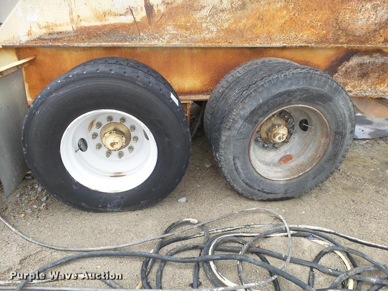 image for item DE3594 1987 Astec PCF-1012-4 five bin cold feed system