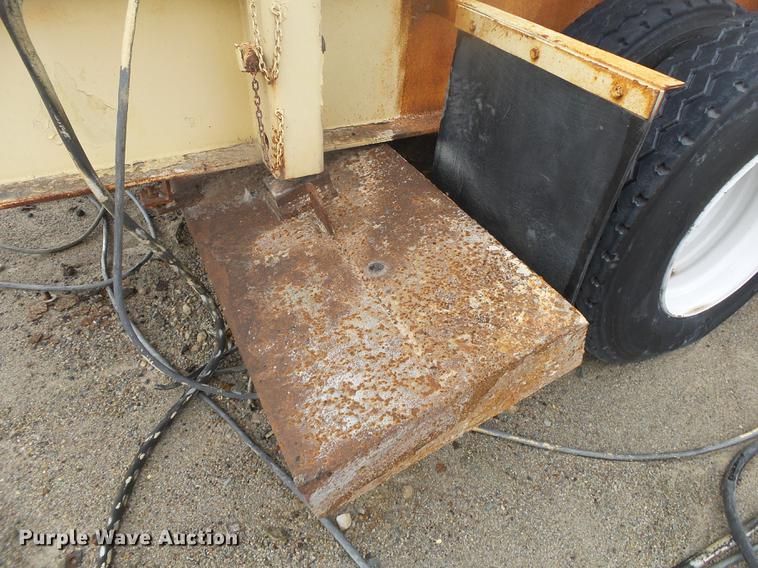 image for item DE3594 1987 Astec PCF-1012-4 five bin cold feed system