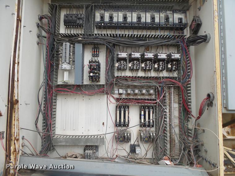 image for item DE3594 1987 Astec PCF-1012-4 five bin cold feed system