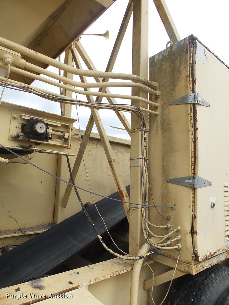 image for item DE3594 1987 Astec PCF-1012-4 five bin cold feed system