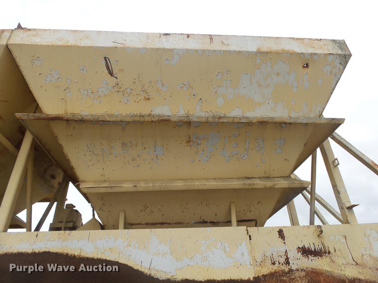 image for item DE3594 1987 Astec PCF-1012-4 five bin cold feed system