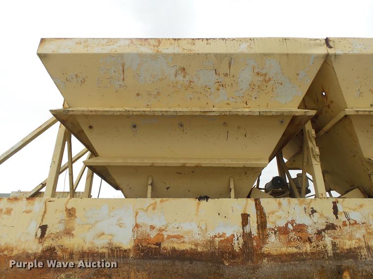 image for item DE3594 1987 Astec PCF-1012-4 five bin cold feed system