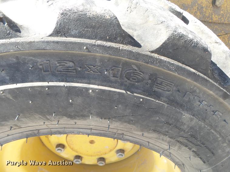 image for item DE3598 2007 Caterpillar 236B2 skid steer