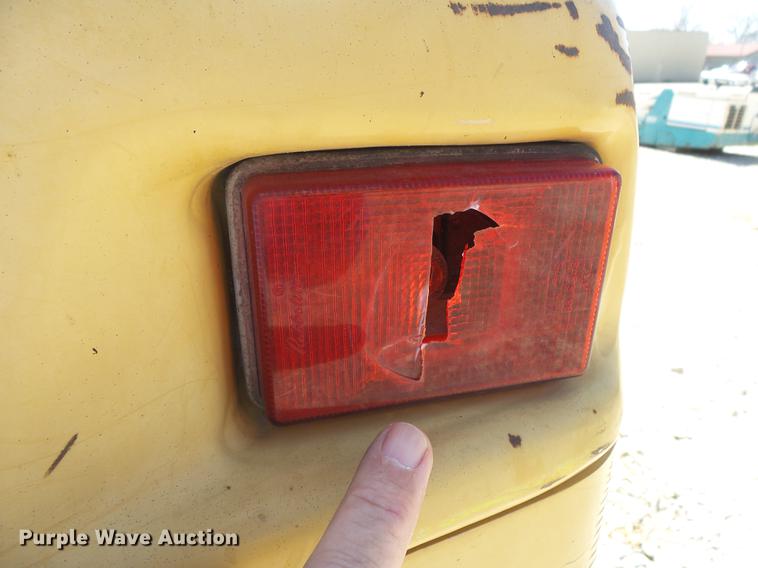 image for item DE3598 2007 Caterpillar 236B2 skid steer