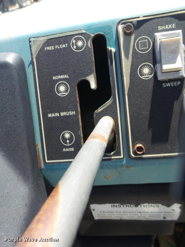 image for item DE3599 Tennant 255 Series 2 sweeper