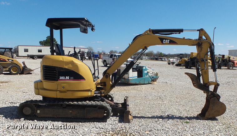 image for item DE3600 2007 Caterpillar 303.5C CR mini excavator