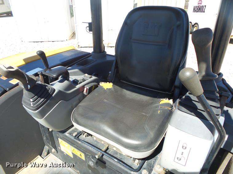 image for item DE3600 2007 Caterpillar 303.5C CR mini excavator