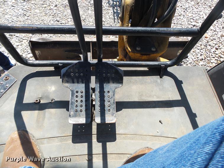 image for item DE3600 2007 Caterpillar 303.5C CR mini excavator