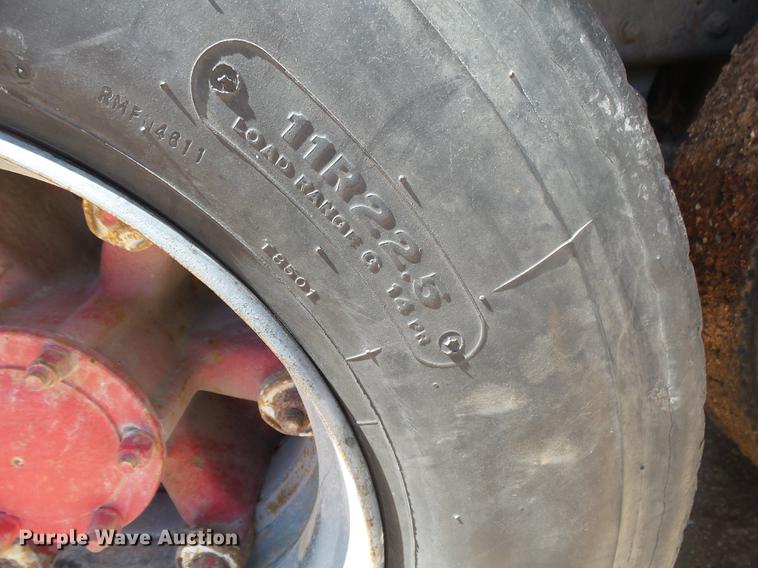 image for item DE3605 1989 Mack DM690S dump truck