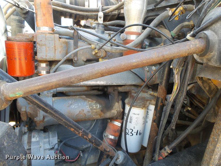 image for item DE3605 1989 Mack DM690S dump truck