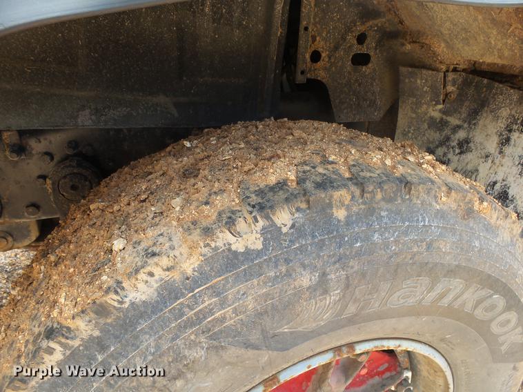 image for item DE3605 1989 Mack DM690S dump truck