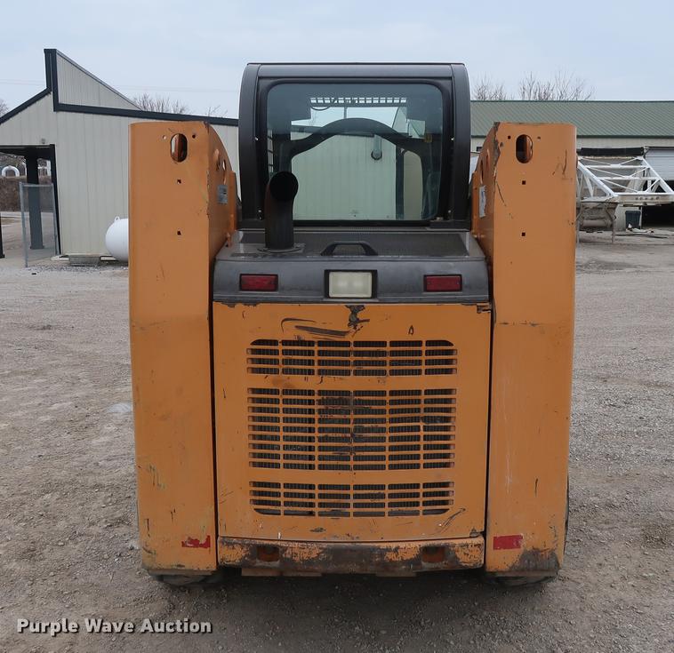 image for item DF3614 Case 440 Series 3 skid steer