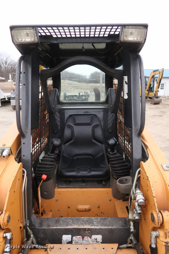 image for item DF3614 Case 440 Series 3 skid steer