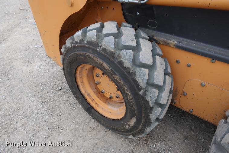 image for item DF3614 Case 440 Series 3 skid steer