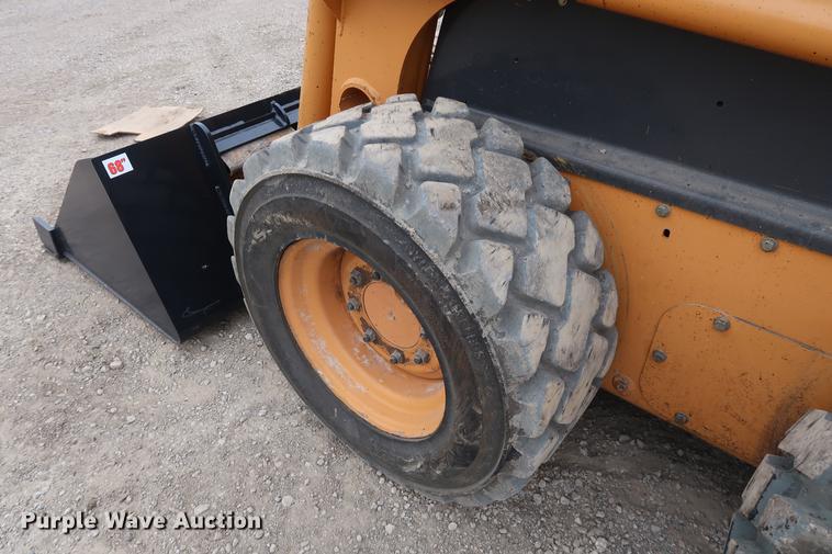 image for item DF3614 Case 440 Series 3 skid steer