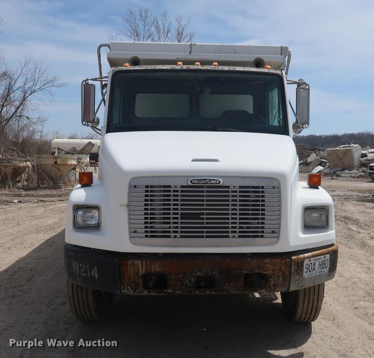 image for item DF3647 1998 Freightliner FL70 dump truck