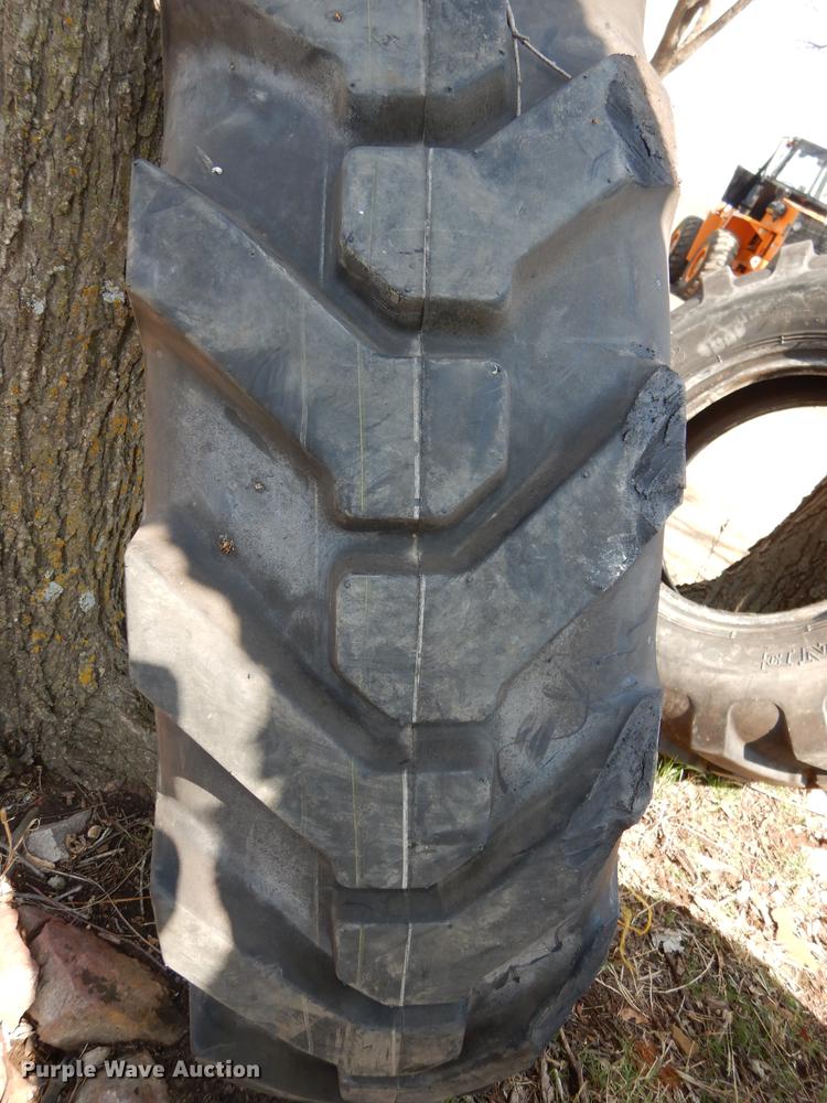 image for item DN9462 (4) Deestone 13.00-24 tires
